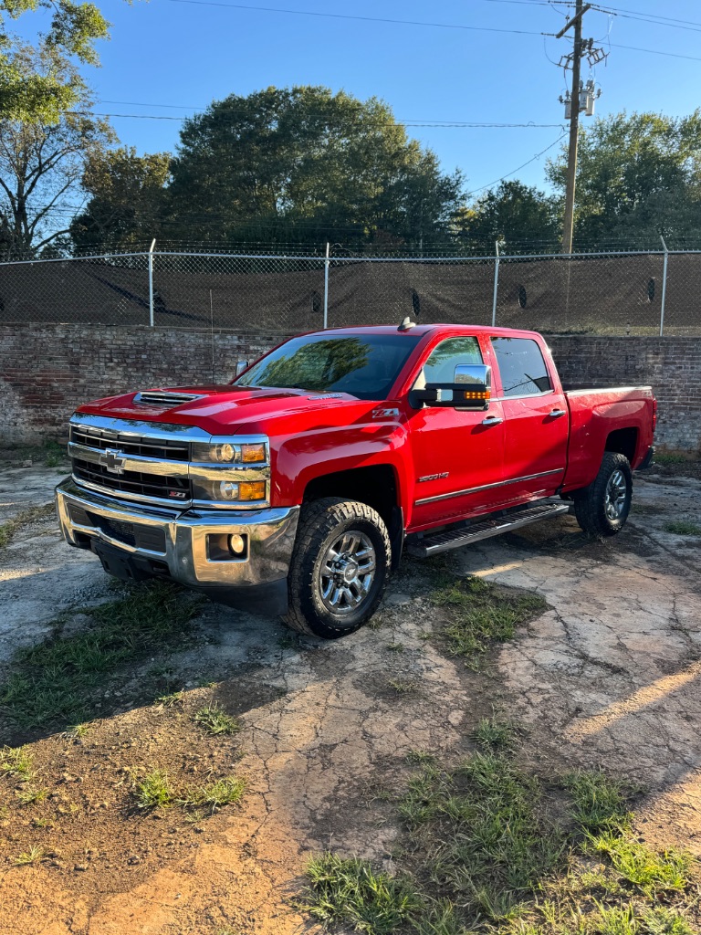 2018 Chevrolet Silverado 3500HD LTZ's photo