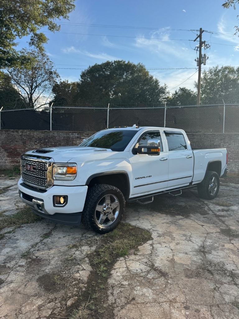 2019 GMC Sierra 2500 Denali HD Denali's photo