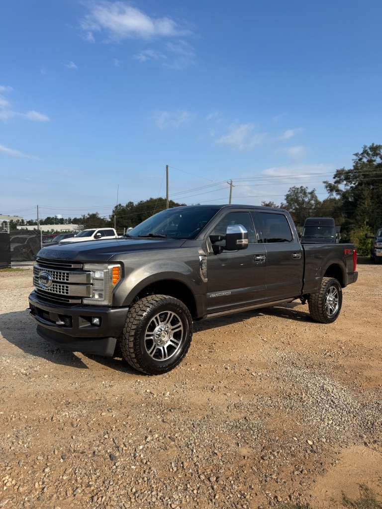 2017 Ford F-350 Super Duty Platinum