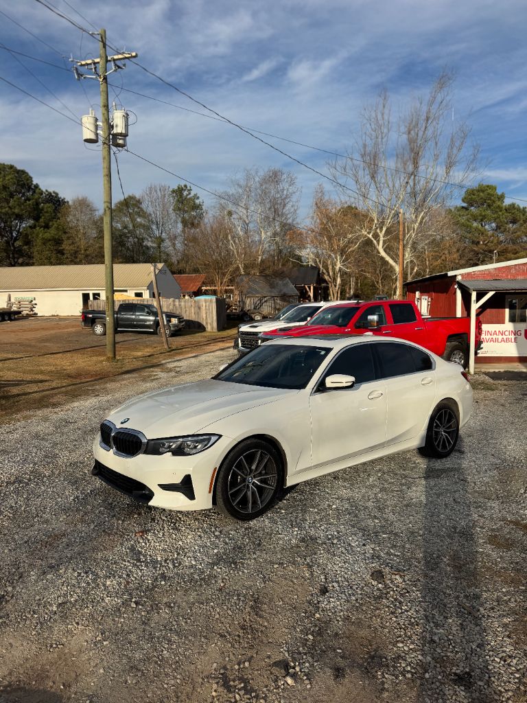 2020 BMW 3 Series 330i's photo