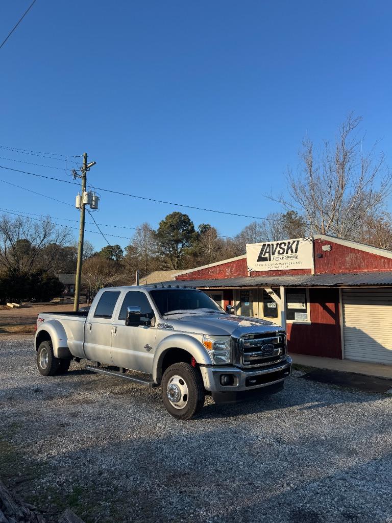 2014 Ford F-450 Super Duty Lariat