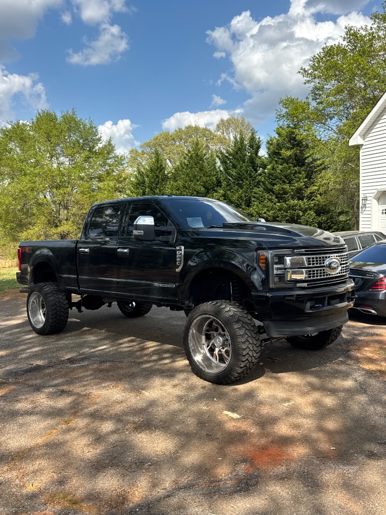 2018 Ford F-250 Super Duty XLT